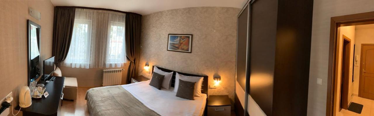 ГМ Роял Плаза Aparthotel Боровец Екстериор снимка